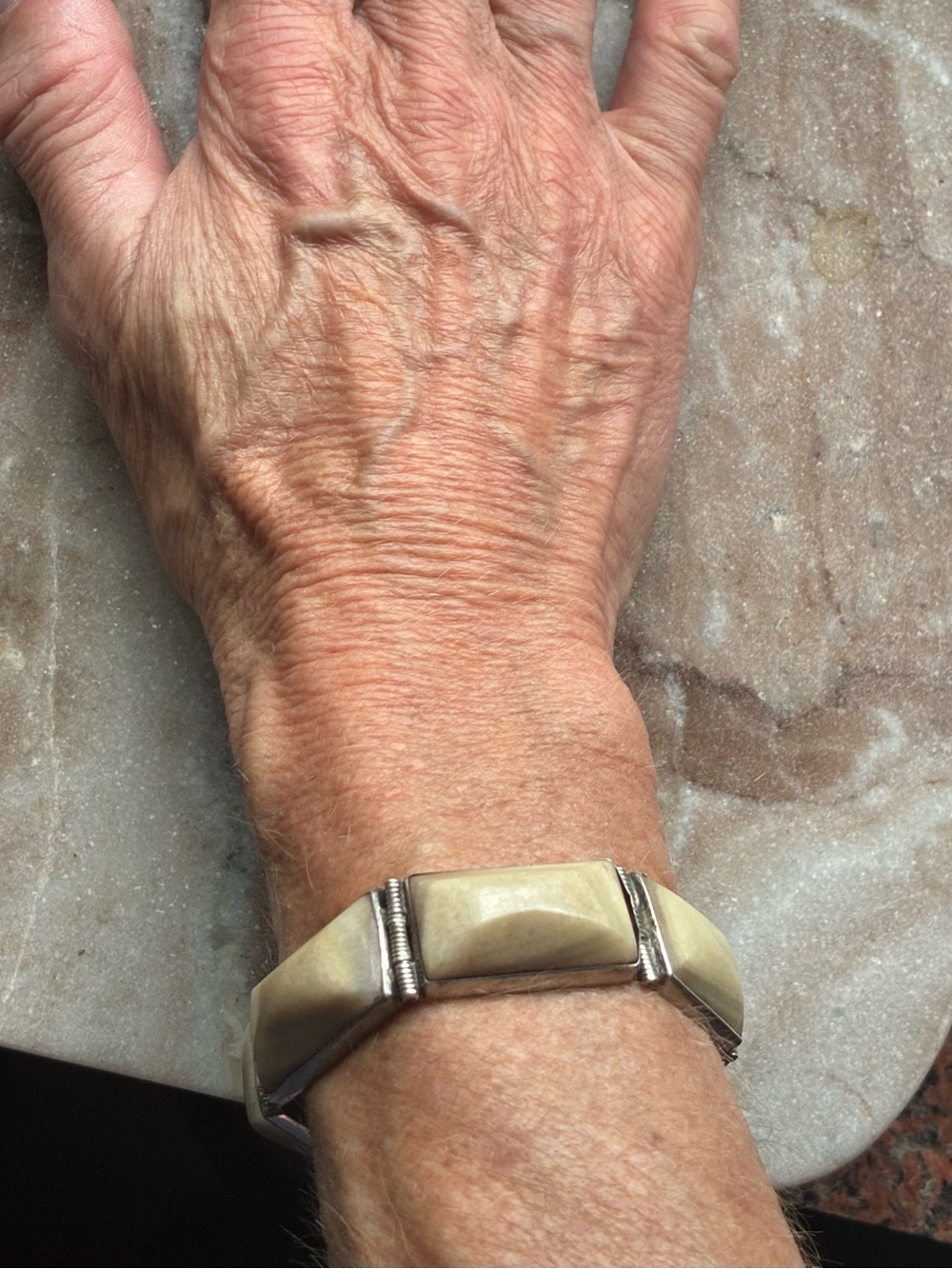 Vintage Mexico Sterling Silver w/ Onyx Bracelet.
